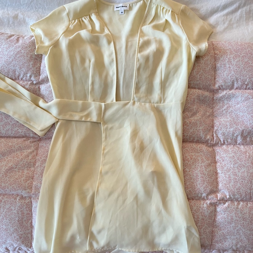 SUPERDOWN WOMENS IVORY MINI DRESS NWT